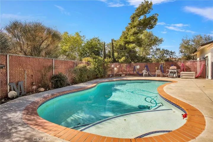 7850 Calpella Avenue, Hesperia, California 92345