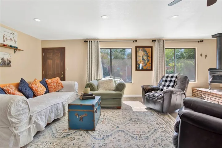 7850 Calpella Avenue, Hesperia, California 92345