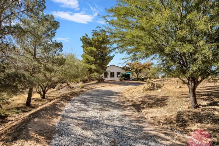 7850 Calpella Avenue, Hesperia, California 92345