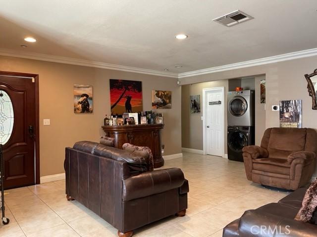 11034 Le Floss Avenue, Downey, California 90241
