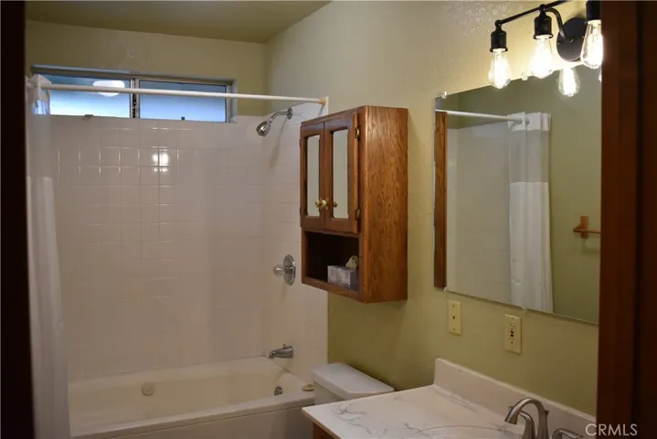 1605 Virginia Street, Wrightwood, California 92397