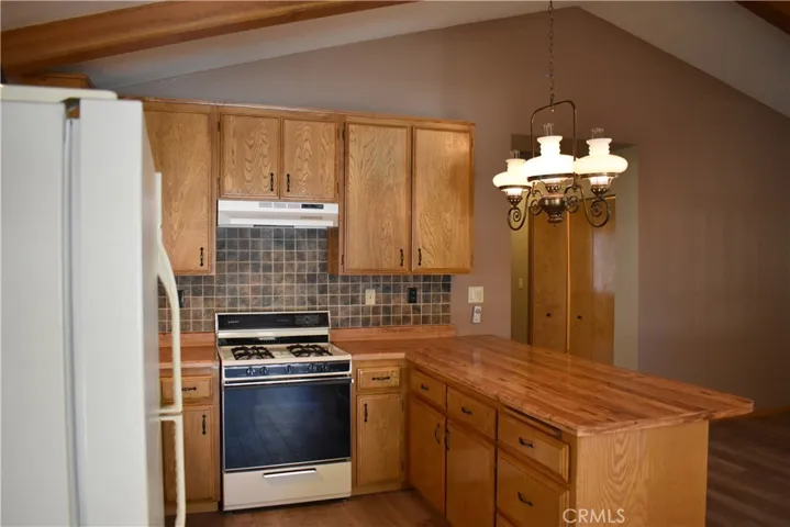 1605 Virginia Street, Wrightwood, California 92397