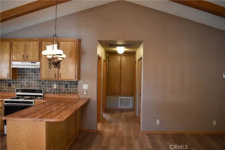 1605 Virginia Street, Wrightwood, California 92397