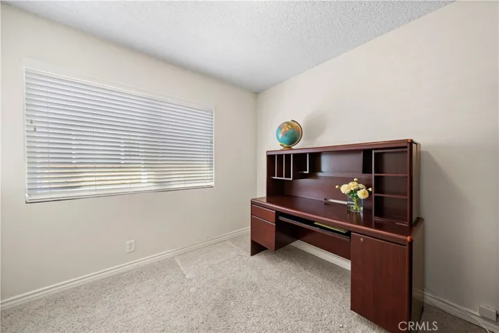 27621 Saffron Lane, Saugus, California 91350