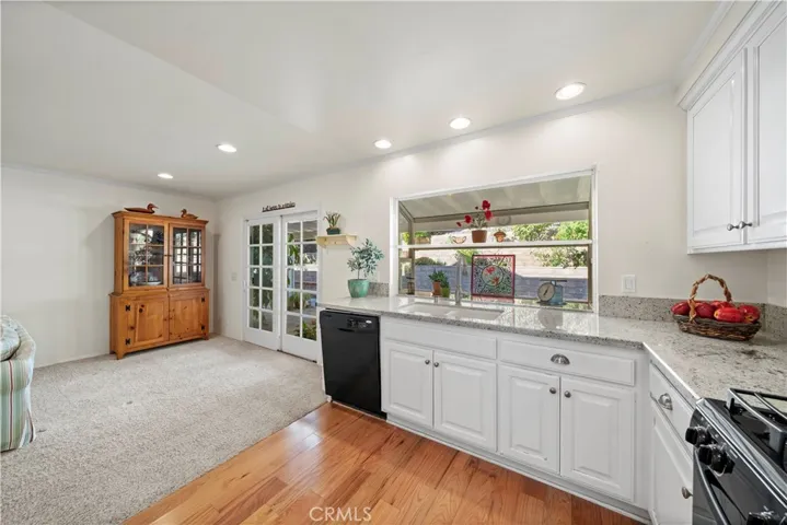 27621 Saffron Lane, Saugus, California 91350