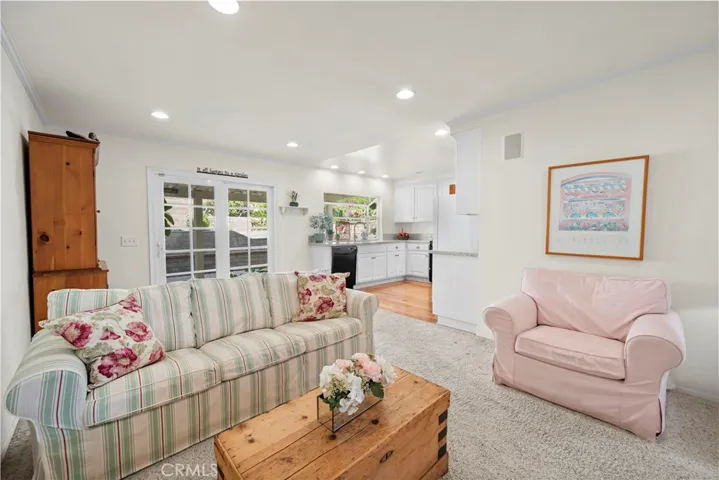 27621 Saffron Lane, Saugus, California 91350