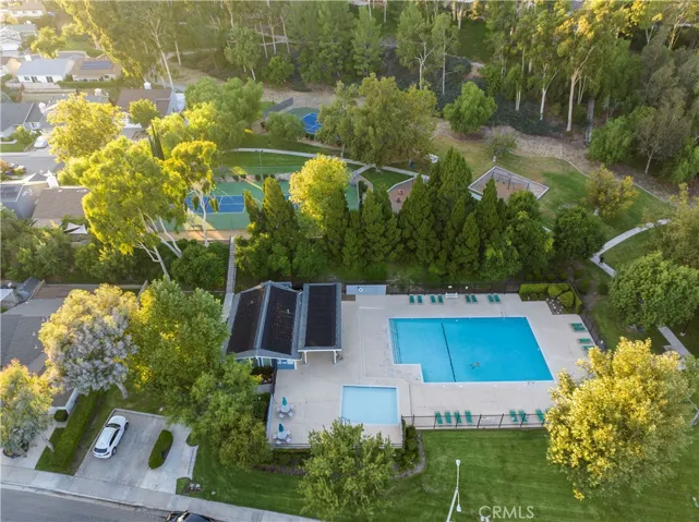 27621 Saffron Lane, Saugus, California 91350