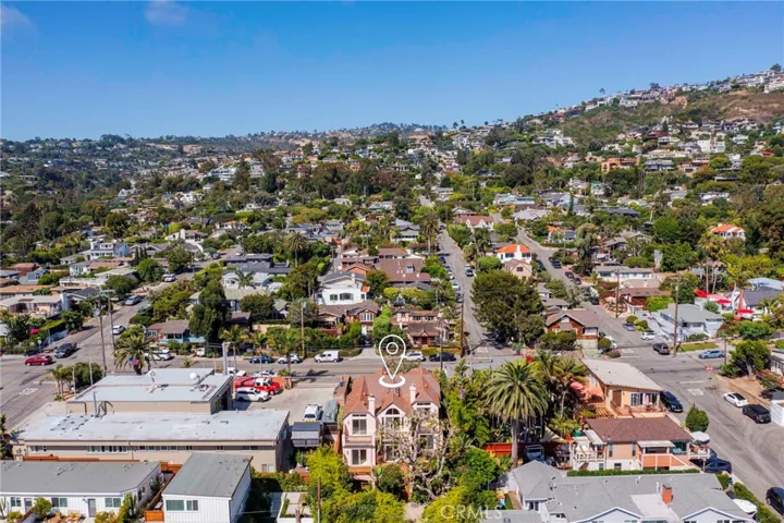 1759 Glenneyre Street, Laguna Beach, California 92651