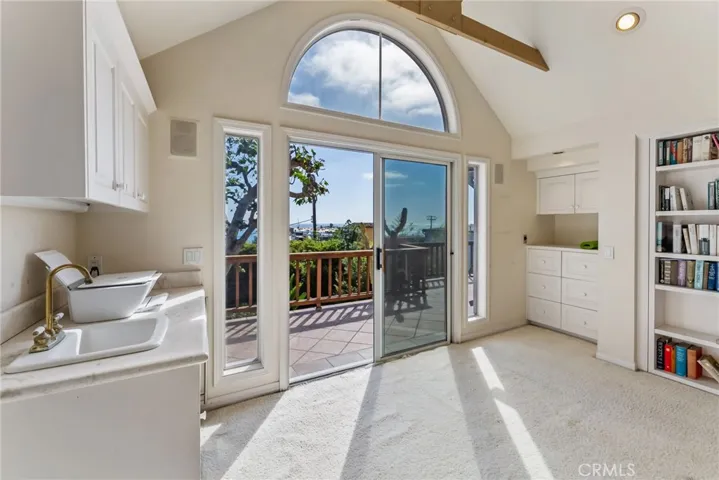 1759 Glenneyre Street, Laguna Beach, California 92651
