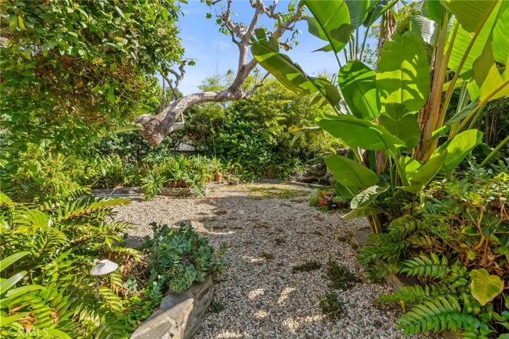 1759 Glenneyre Street, Laguna Beach, California 92651