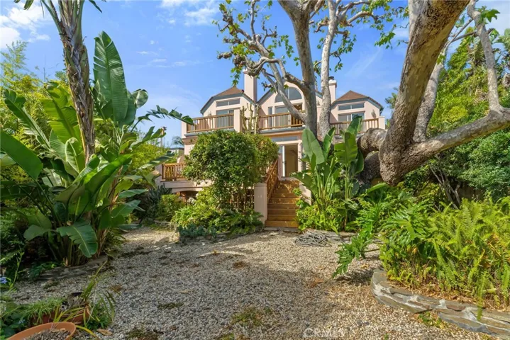 1759 Glenneyre Street, Laguna Beach, California 92651