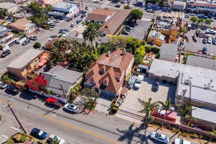 1759 Glenneyre Street, Laguna Beach, California 92651