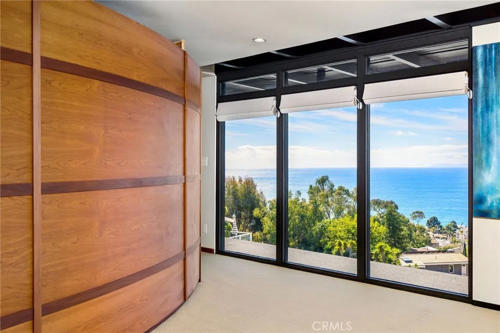 22315 3rd Avenue, Laguna Beach, California 92651 home-pic-23