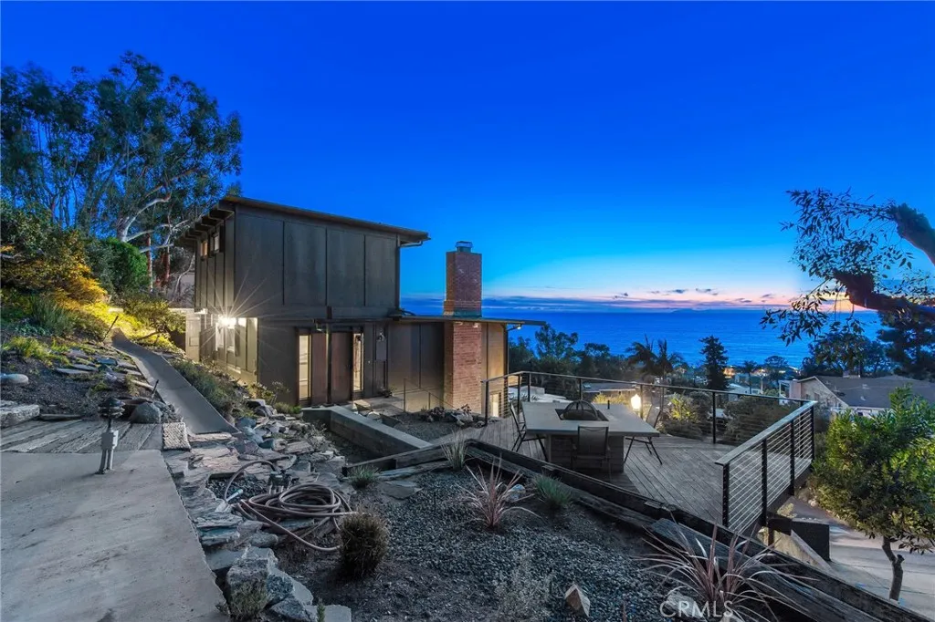 22315 3rd Avenue, Laguna Beach, California 92651 home-pic-40