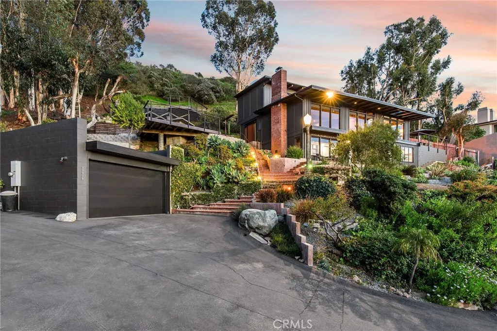 22315 3rd Avenue, Laguna Beach, California 92651 home-pic-2