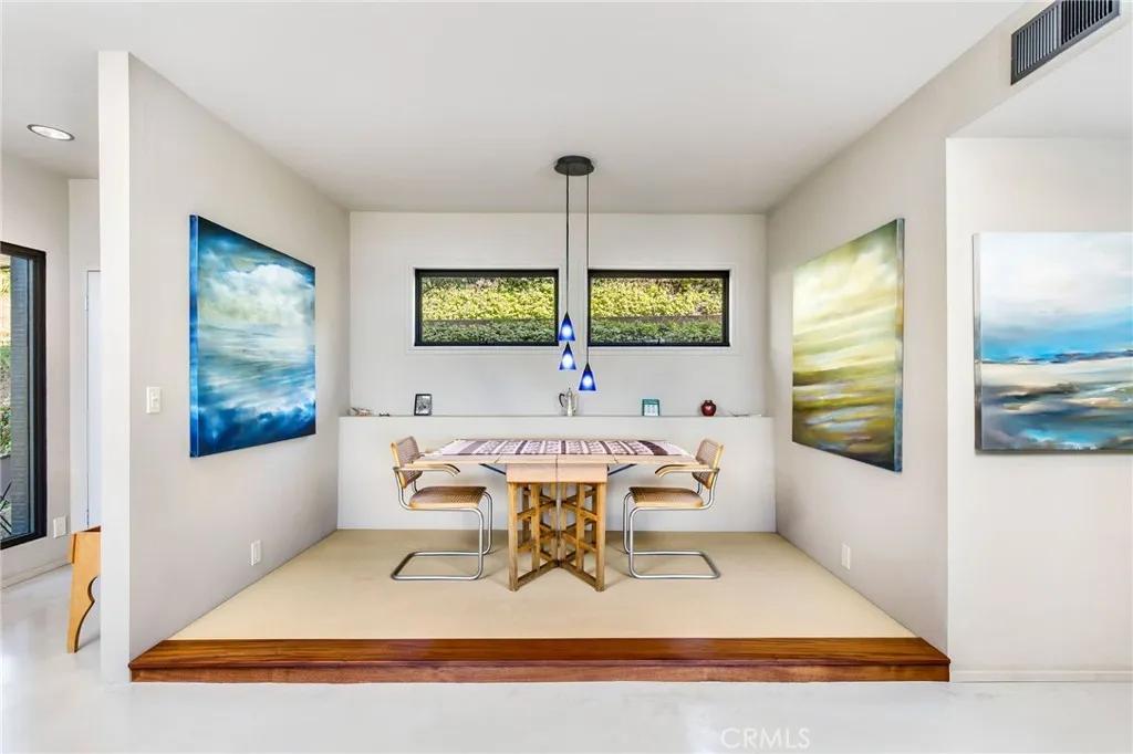 22315 3rd Avenue, Laguna Beach, California 92651 home-pic-24