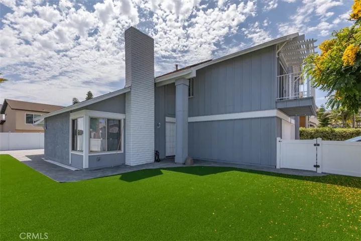 2298 Spring Oak Way, San Diego, California 92139