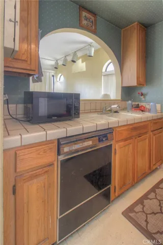 20983 E Covina Boulevard J, Covina, California 91724