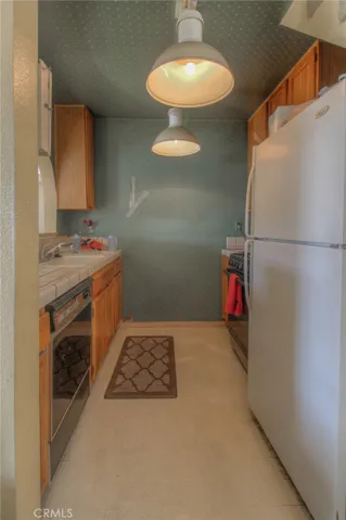 20983 E Covina Boulevard J, Covina, California 91724
