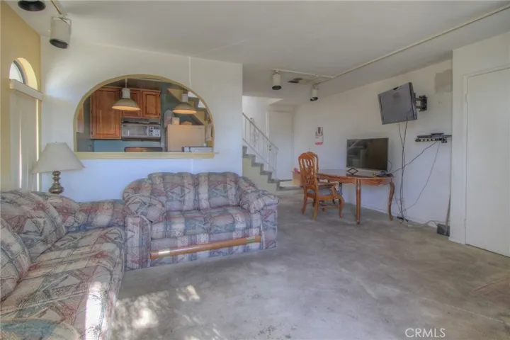 20983 E Covina Boulevard J, Covina, California 91724