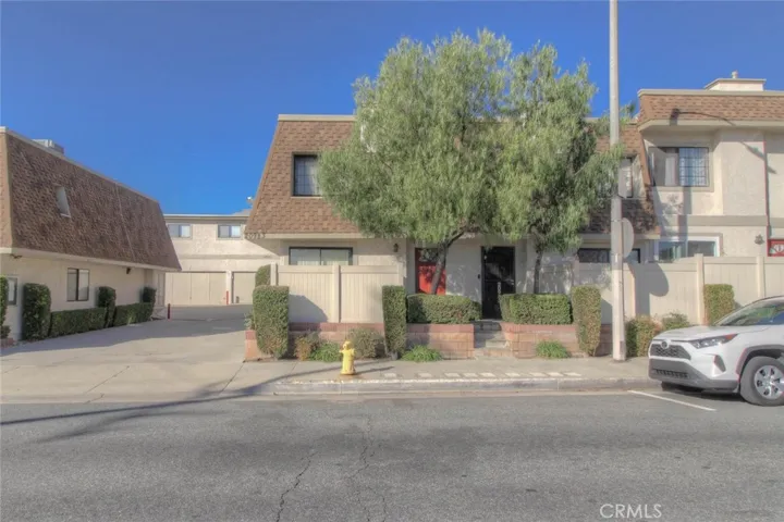 20983 E Covina Boulevard J, Covina, California 91724