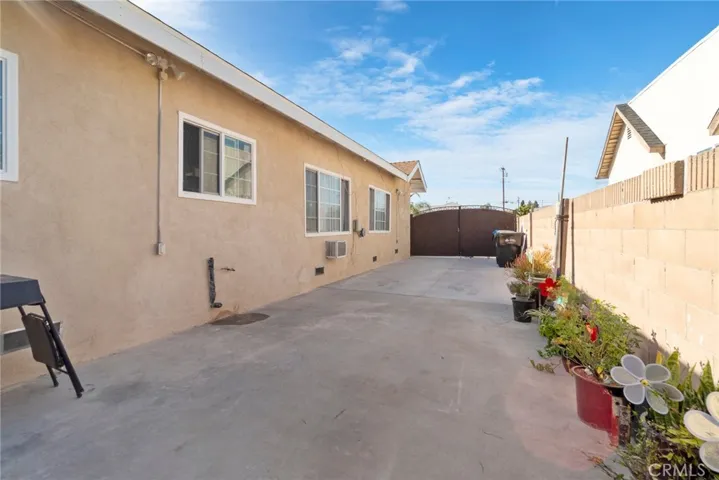 12012 Cedarvale Street, Norwalk, California 90650