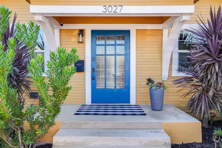Welcome home to your turnkey 1924 craftsman bungalow in the heart of North Park!