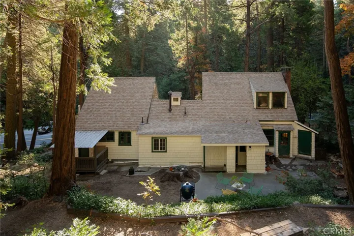 26992 State Hwy 189, Blue Jay, California 92317