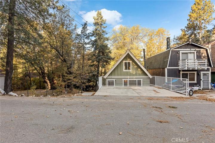 2418 Fir Drive, Running Springs, California 92382