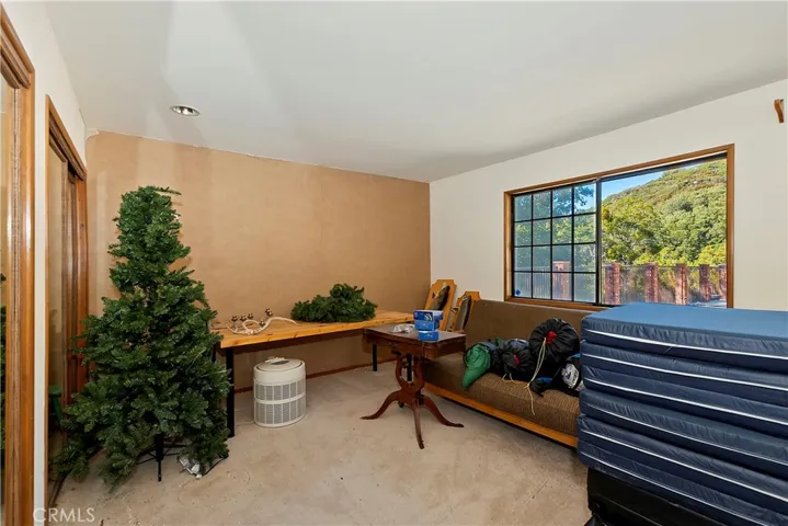 24725 Orchard Road, Crestline, California 92325