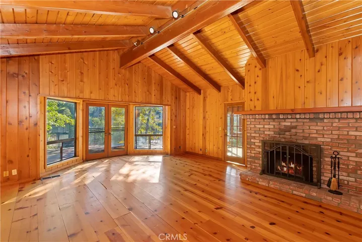 24725 Orchard Road, Crestline, California 92325