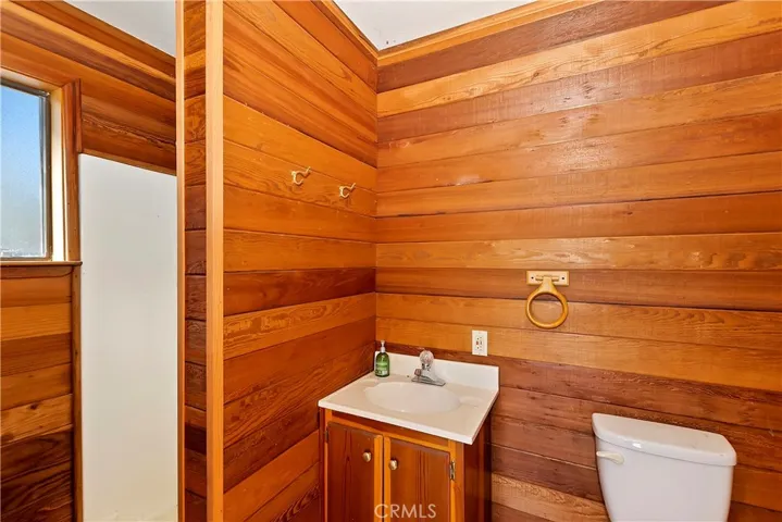 24725 Orchard Road, Crestline, California 92325