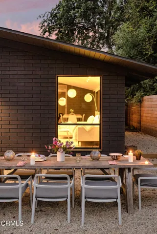 Outdoor Entertaining