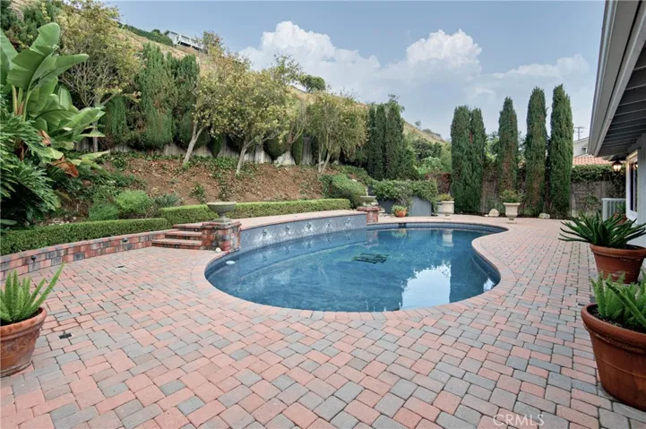 3333 Narino Dr, Rancho Palos Verdes, California 90275