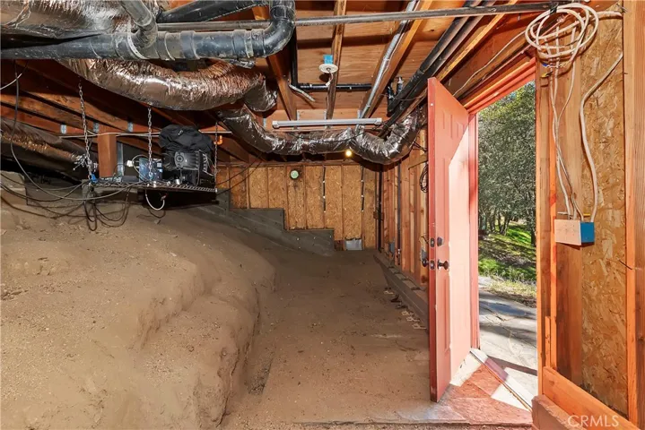 24745 Orchard Road, Crestline, California 92325