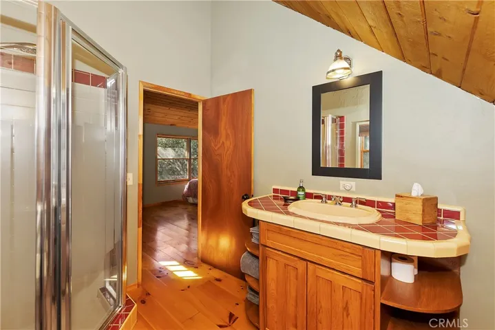 24745 Orchard Road, Crestline, California 92325