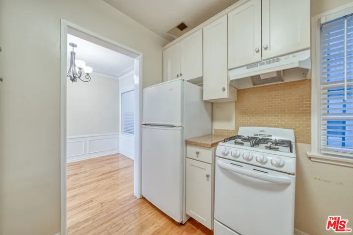 920 S Curson Avenue, Los Angeles, California 90036