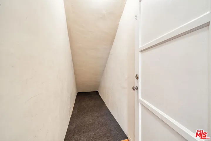 920 S Curson Avenue, Los Angeles, California 90036