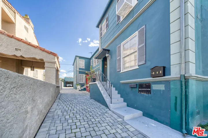 920 S Curson Avenue, Los Angeles, California 90036