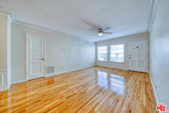 920 S Curson Avenue, Los Angeles, California 90036