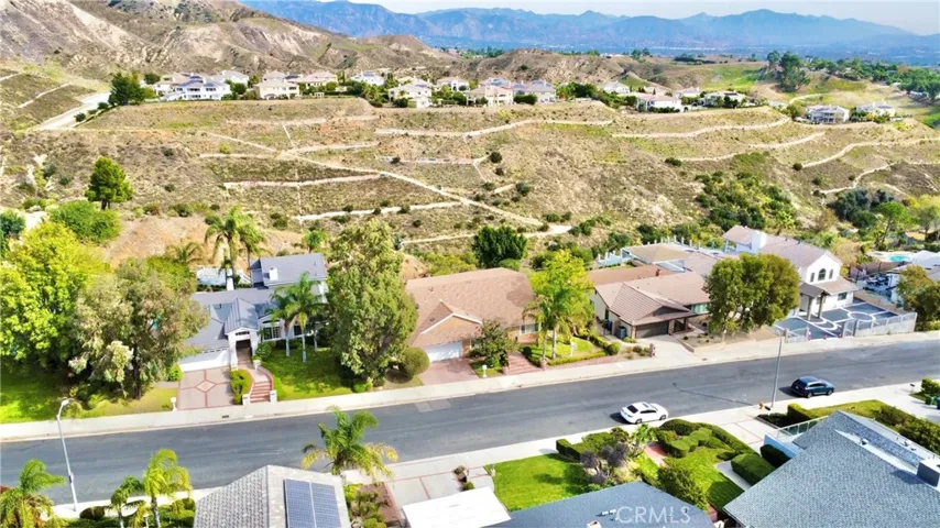 12246 Beaufait Avenue, Porter Ranch, California 91326