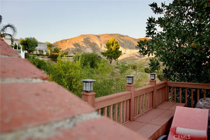 12246 Beaufait Avenue, Porter Ranch, California 91326