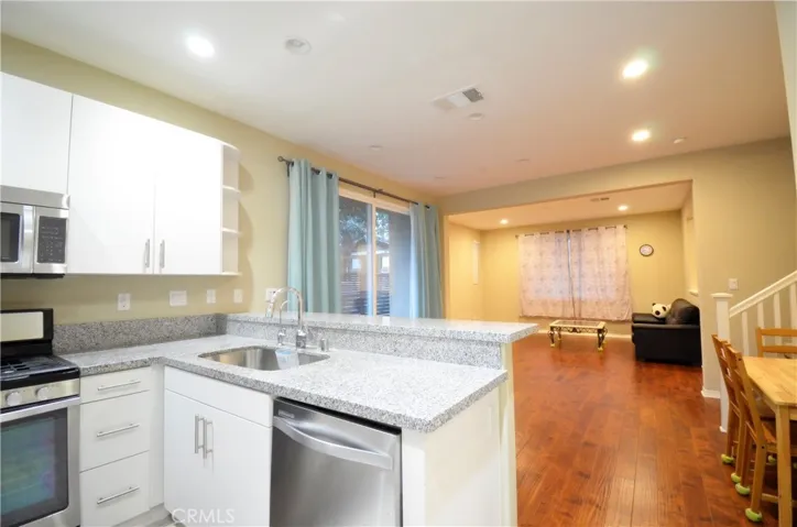 1946 Canopy Lane, La Verne, California 91750
