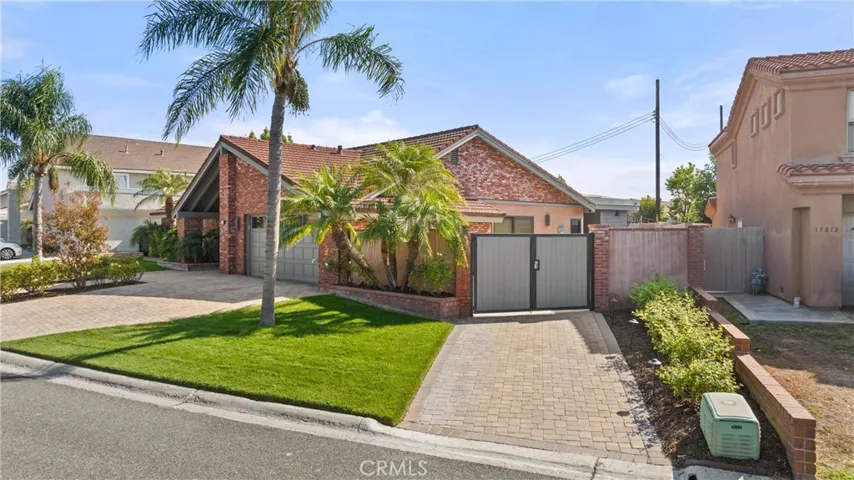 17886 Aberdeen Lane, Villa Park, California 92861