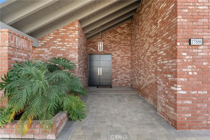 17886 Aberdeen Lane, Villa Park, California 92861