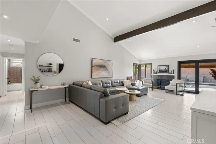 17886 Aberdeen Lane, Villa Park, California 92861