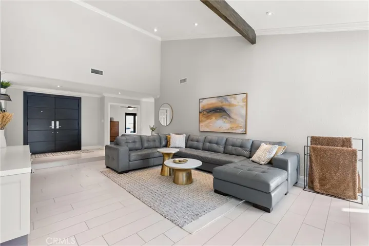 17886 Aberdeen Lane, Villa Park, California 92861
