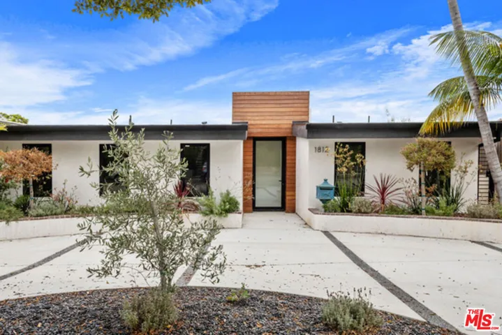 1812 Navy Street, Santa Monica, California 90405