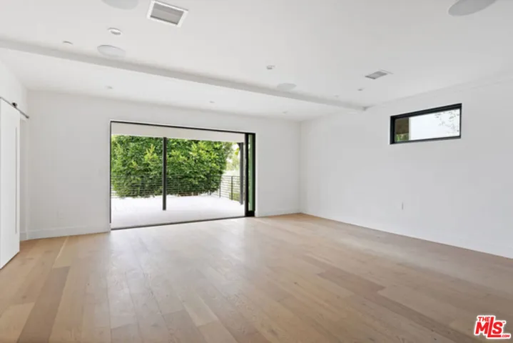 1812 Navy Street, Santa Monica, California 90405
