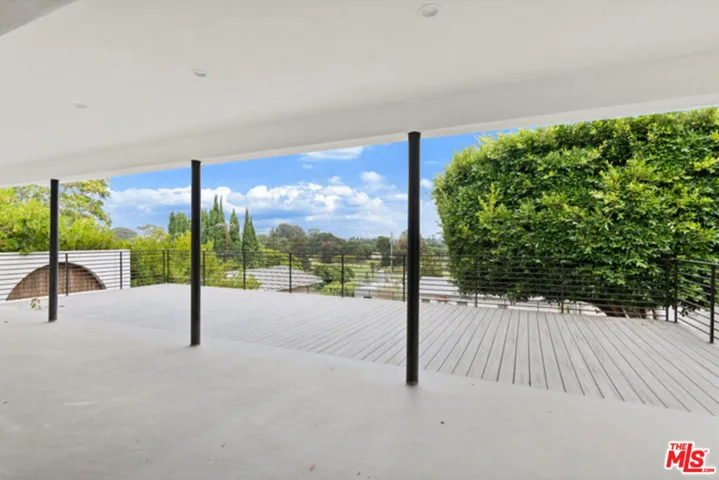 1812 Navy Street, Santa Monica, California 90405
